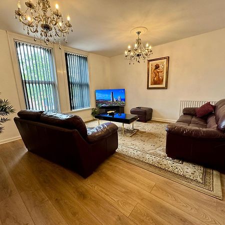 Lovely 2 Bed Apartment, Arnold Town Centre. Nottingham Exteriér fotografie