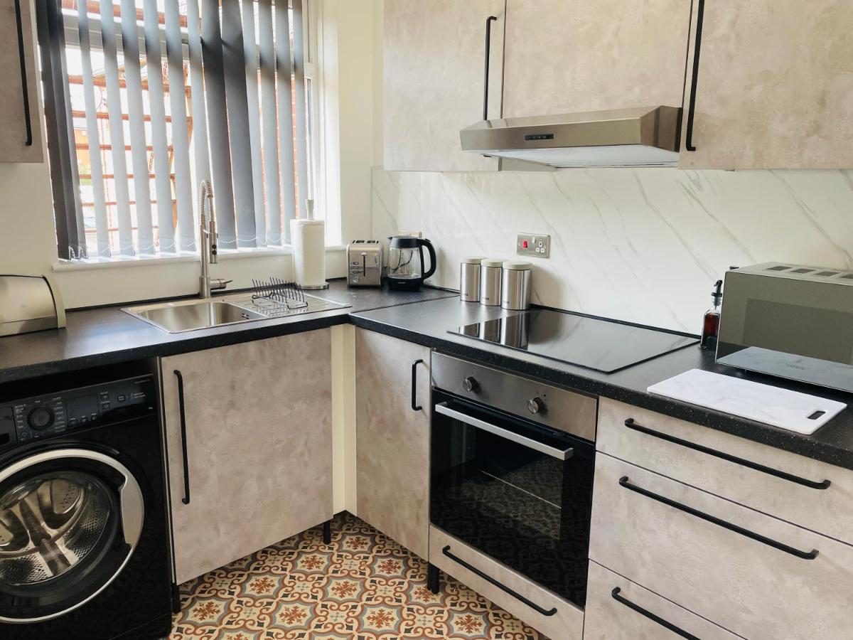 Lovely 2 Bed Apartment, Arnold Town Centre. Nottingham Exteriér fotografie