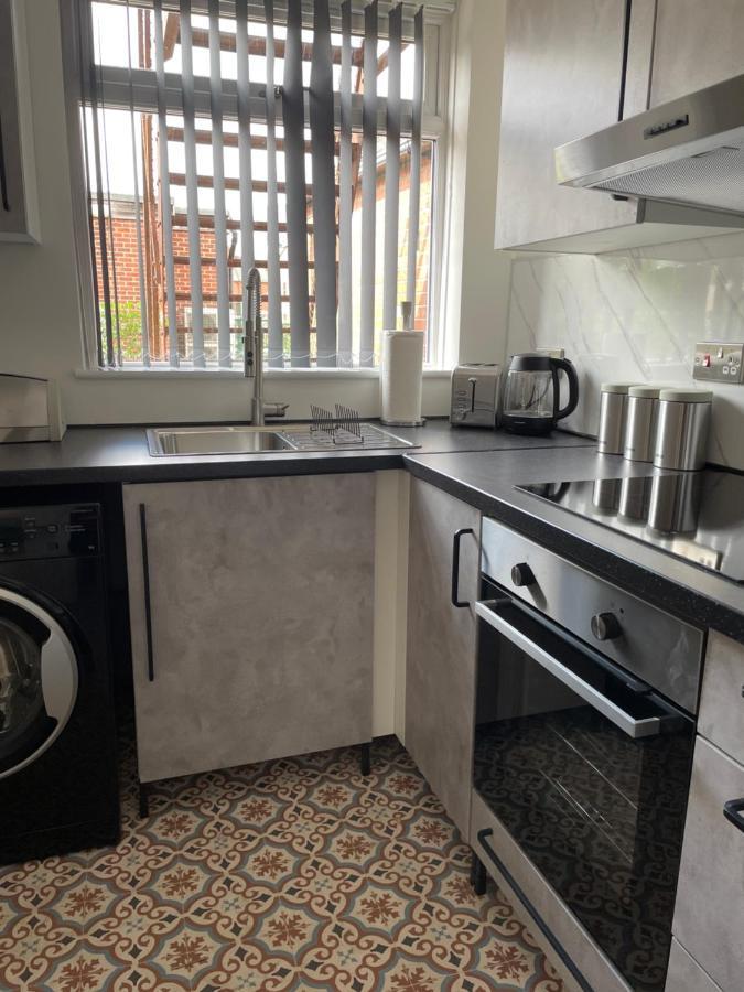 Lovely 2 Bed Apartment, Arnold Town Centre. Nottingham Exteriér fotografie